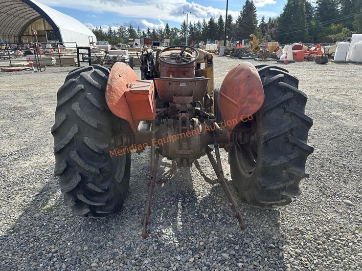 massey-ferguson-65-image-4