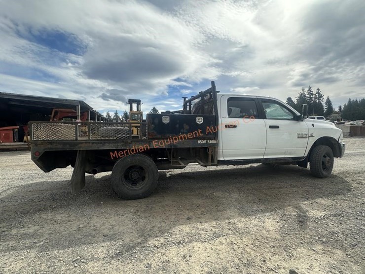 2014-dodge-ram-3500-image-5