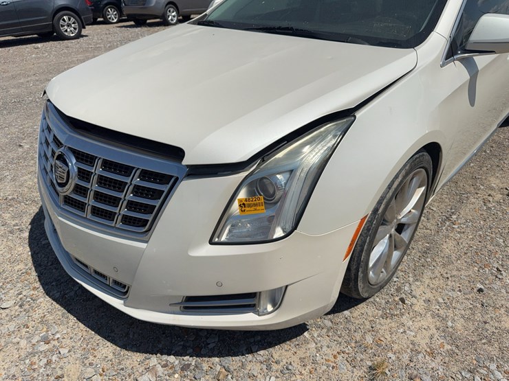 #48220-•-2013-cadillac-xts-sedan-2g61r5s39d9103334-inv#-48220-image-28