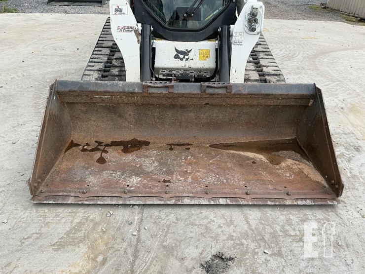 2023-bobcat-t770-image-11