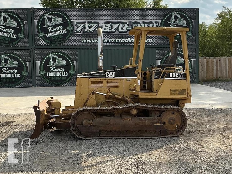 1995-caterpillar-d3c-iii-image-1
