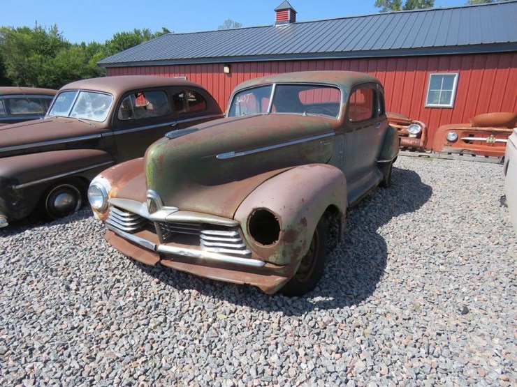1948-hudson-super-6-2dr-sedan-image-2