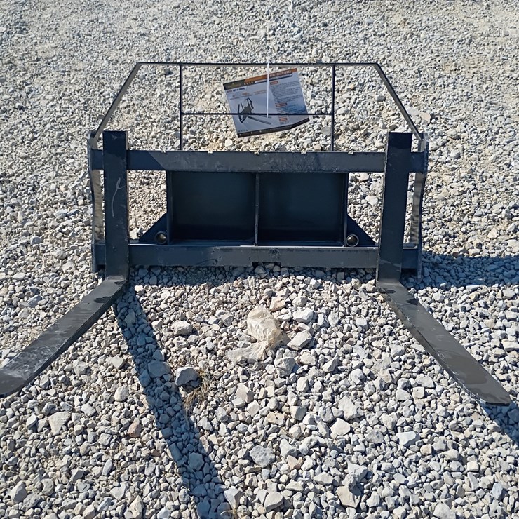 #L85-014 • Landhonor Pallet Fork Mini Skid Steer Attachment