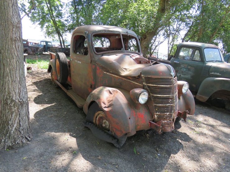 1938-international-d-series-1/2-ton-pickup-image-1