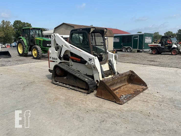 2010-bobcat-t650-image-6