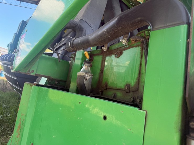 2015-john-deere-cp690-image-88
