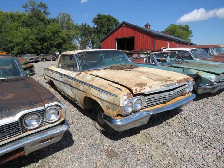 1962-chevrolet-impala-4dr-ht-image-1