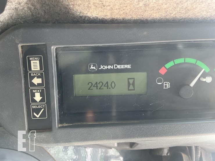2016-deere-333e-image-17