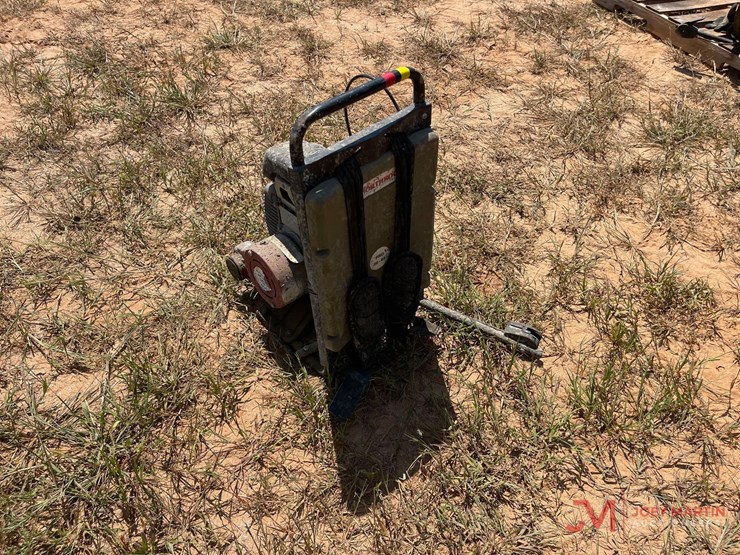 gas-powered-backpack-concrete-vibrator,-honda-gas-engine-image-3