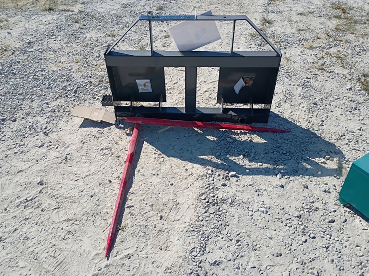 #l85-037-•-landhonor-bale-spears-skid-steer-attachment-[missing-parts]-image-1