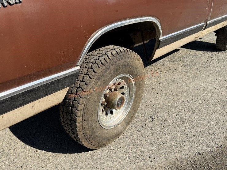 1984-dodge-ram-250-image-17