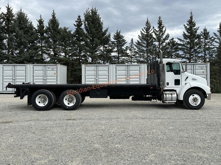 2007-kenworth-t300-image-5