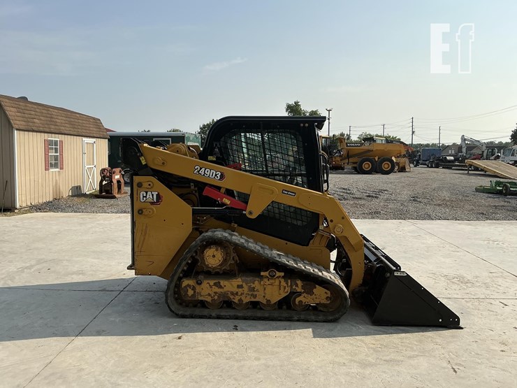 2020-caterpillar-249d3-image-5