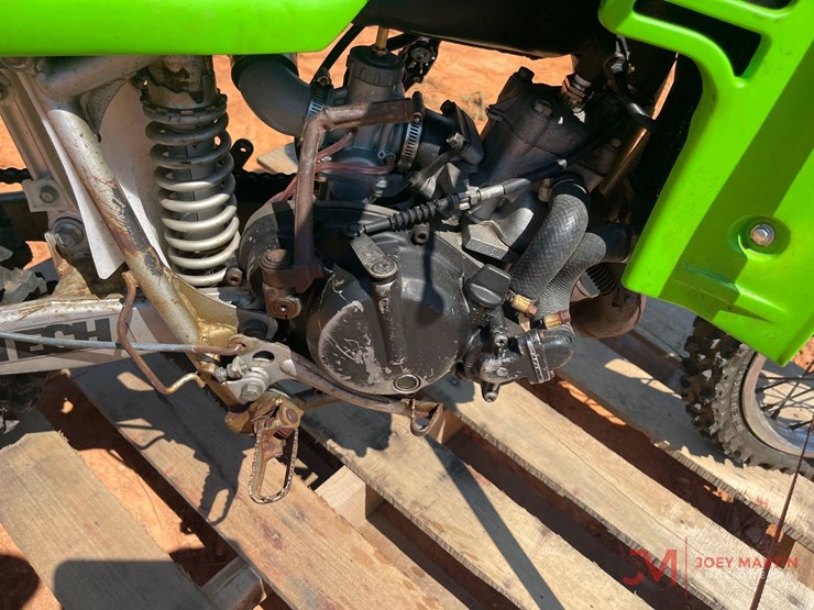 2016-kawasaki-kx-dirt-bike-image-9
