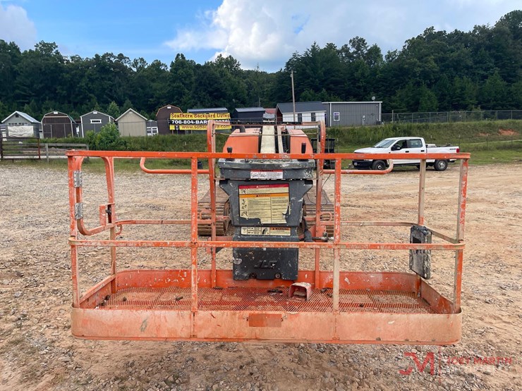 2005-jlg-600sc-image-4