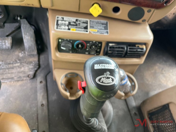 2007-mack-cv713-granite-tri-axle-dump-truck-image-31
