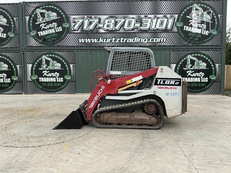 2021-takeuchi-tl8r2-image-1