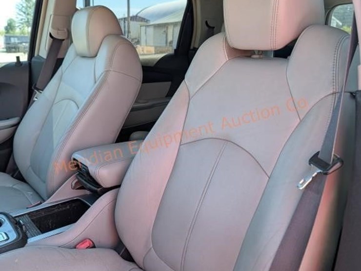 2007-gmc-acadia-image-14