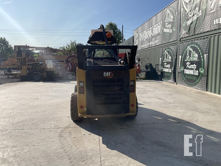 2022-caterpillar-272d3-image-3