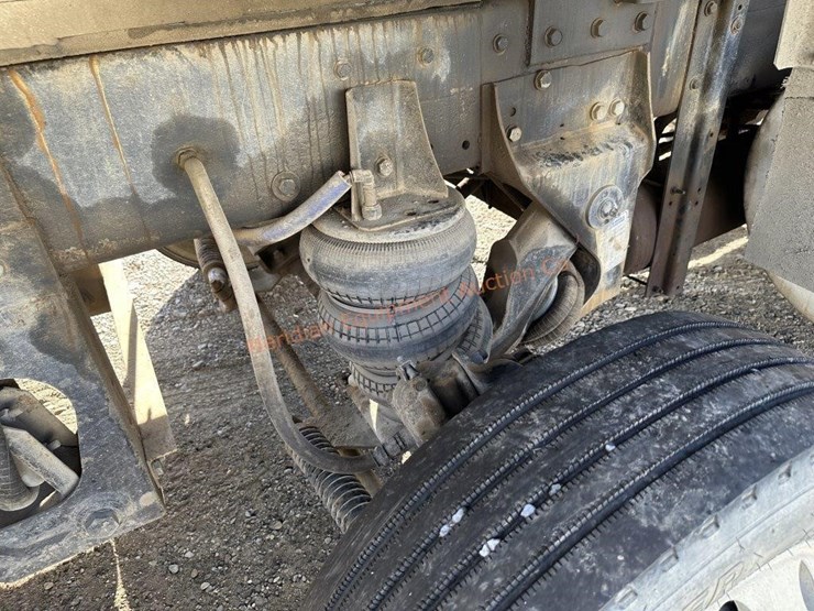 2000-kenworth-t800-image-61