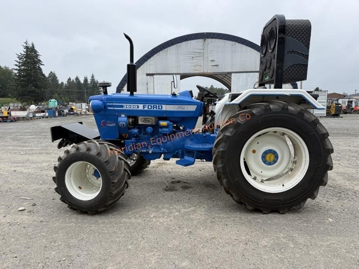 ford-3600-image-3