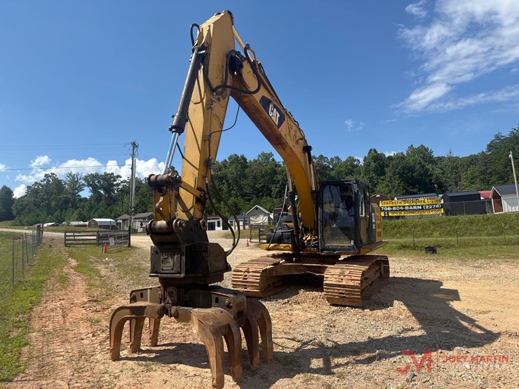 2013-caterpillar-320el-image-6
