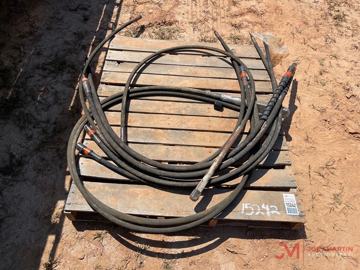 contents-of-pallet-concrete-vibrator-fle-hoses-image-1