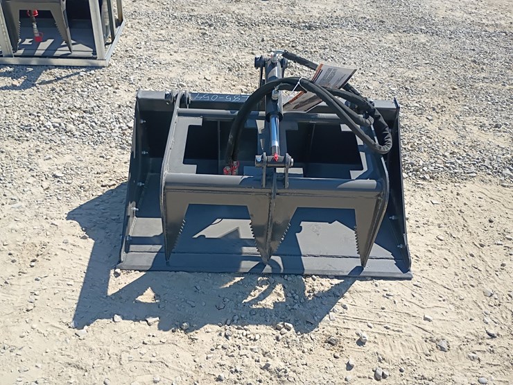 #l85-054-•-landhonor-grapple-bucket-mini-skid-steer-attachment-image-1