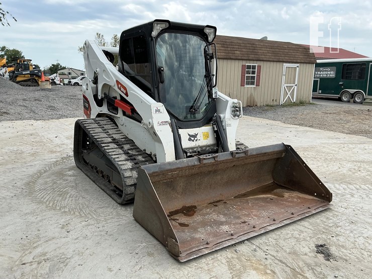 2023-bobcat-t770-image-6
