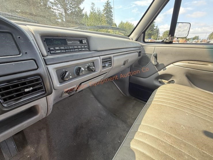 1996-ford-f250-xl-image-30