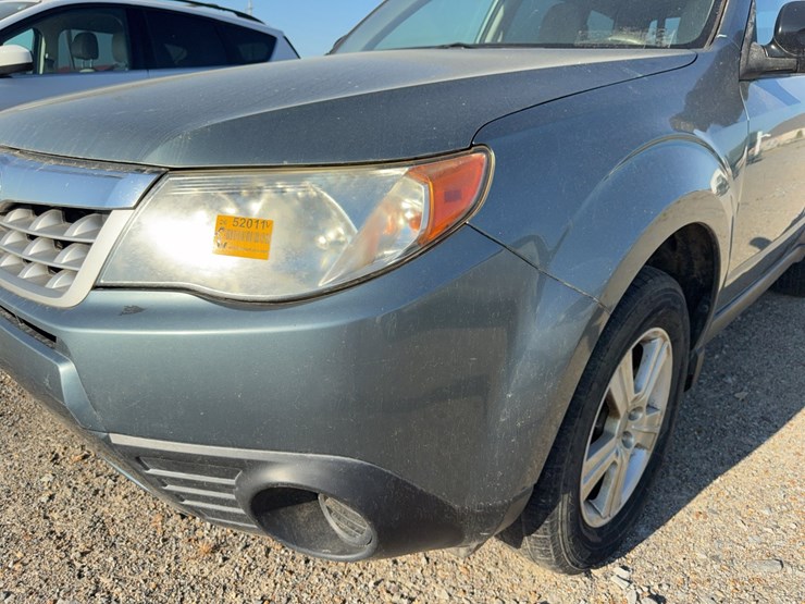 2012-subaru-forester-image-35