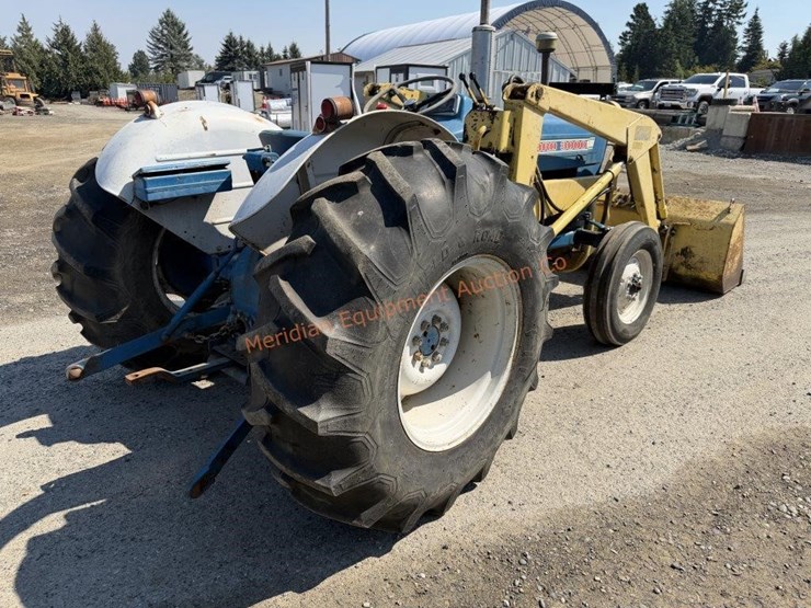 ford-3000-image-23
