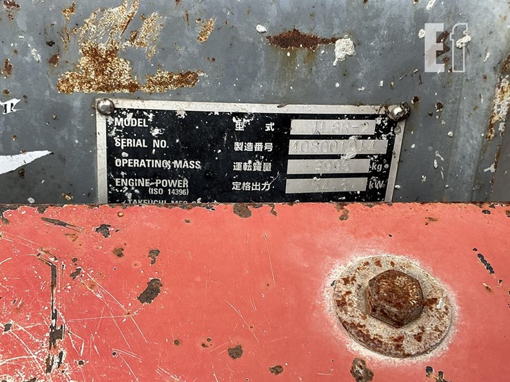 2021-takeuchi-tl8r2-image-17