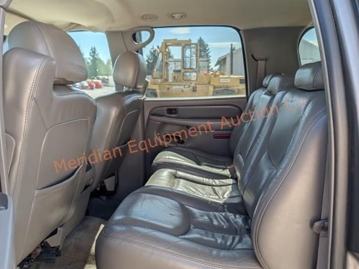 2006-gmc-yukon-xl-denali-image-29