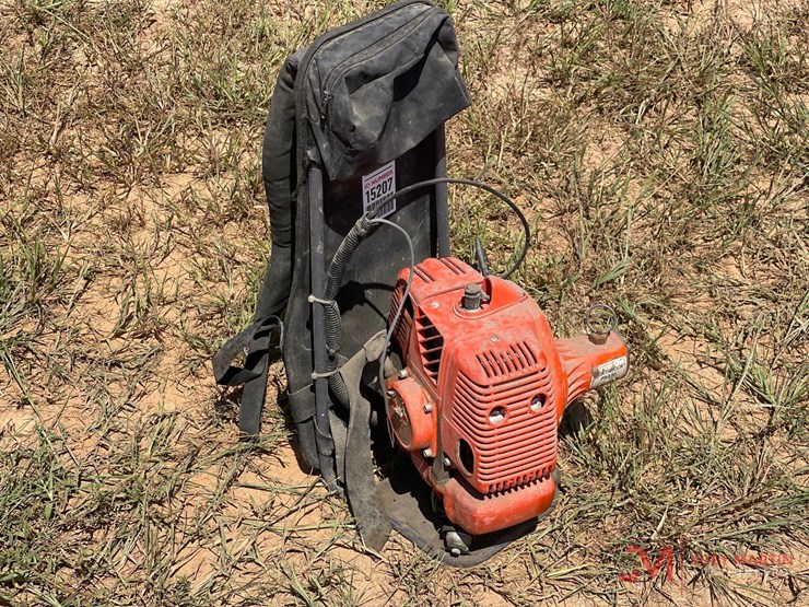 northrock-pro-50-backpack-concrete-vibrator-image-1