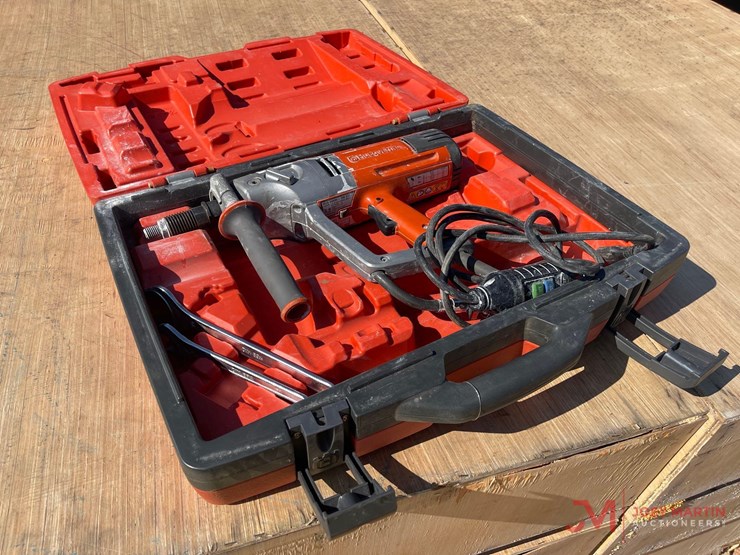 husqvarna-core-drill-with-case-image-1