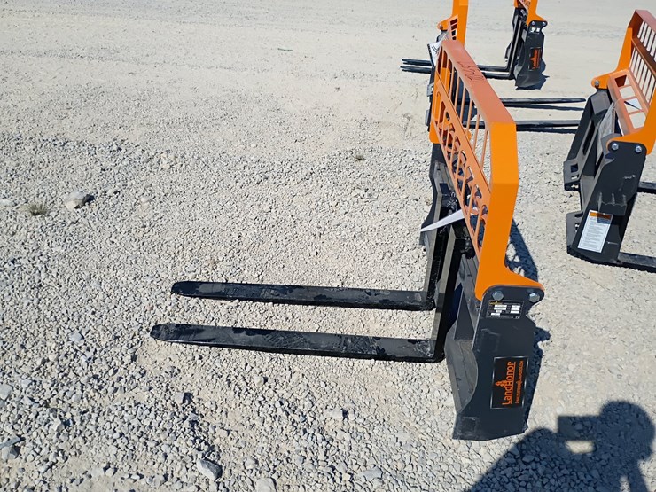 #l85-021-•-landhonor-pallet-fork-skid-steer-attachment-image-2