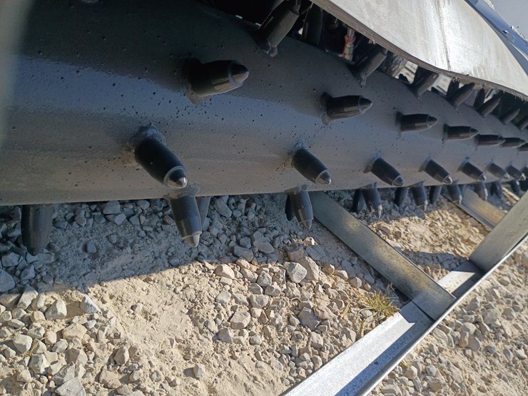 #l85-011-•-landhonor-power-rake-skid-steer-attachment-image-9