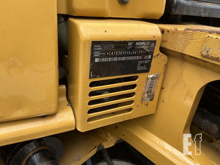 2015-caterpillar-305e2-cr-image-19