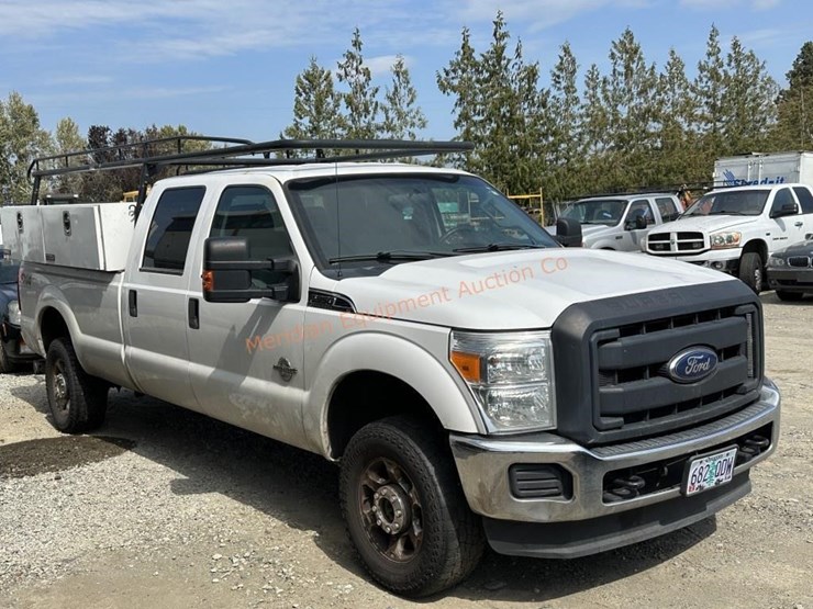 2016-ford-f350-xlt-image-6