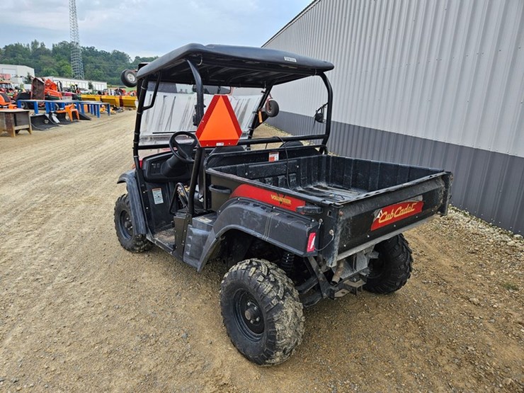 cub-cadet-volunteer-image-3