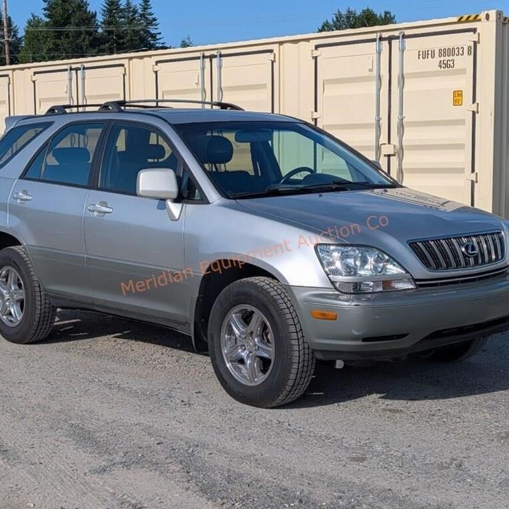 2001 LEXUS RX300