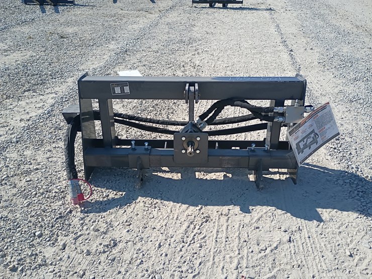 #l85-001-•-landhonor-3-point-adapter-skid-steer-attachment-image-1