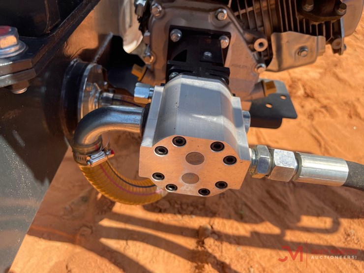 countyline-towable-log-splitter-image-12