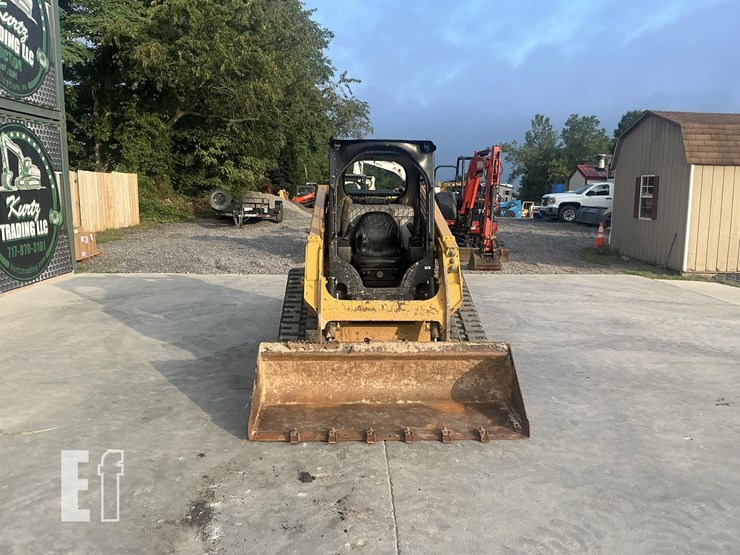2021-caterpillar-249d3-image-7