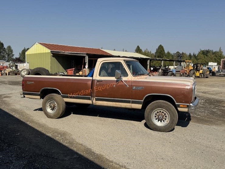 1984-dodge-ram-250-image-7