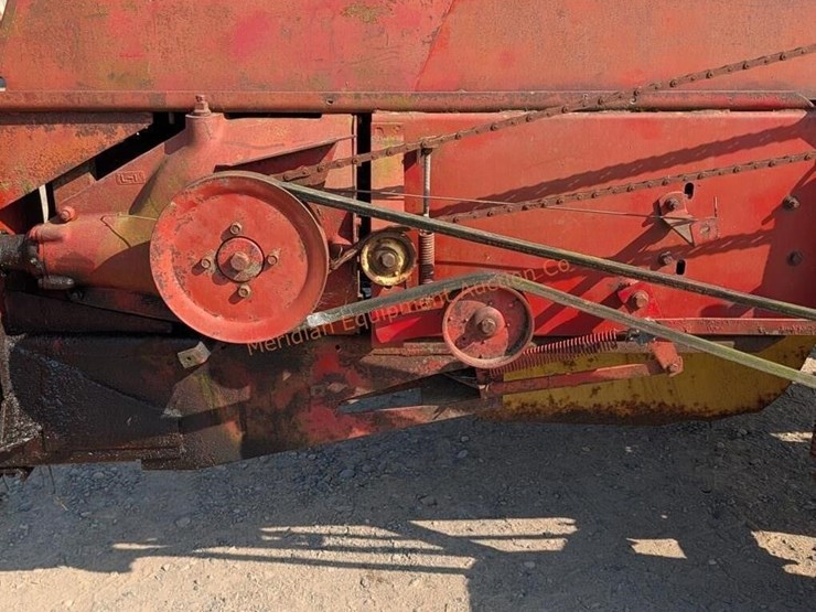 new-holland-268-image-10