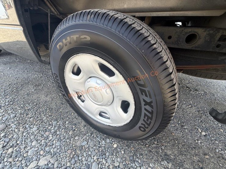 2006-ford-f150-xl-image-13