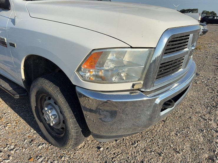 2012-dodge-ram-2500-image-47