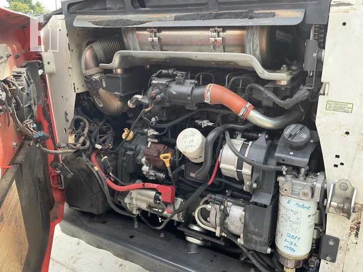 2022-bobcat-t770-image-20